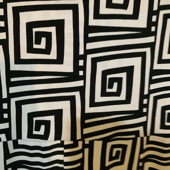 Comfortable dress from Cleo. - Picture 4 of 5